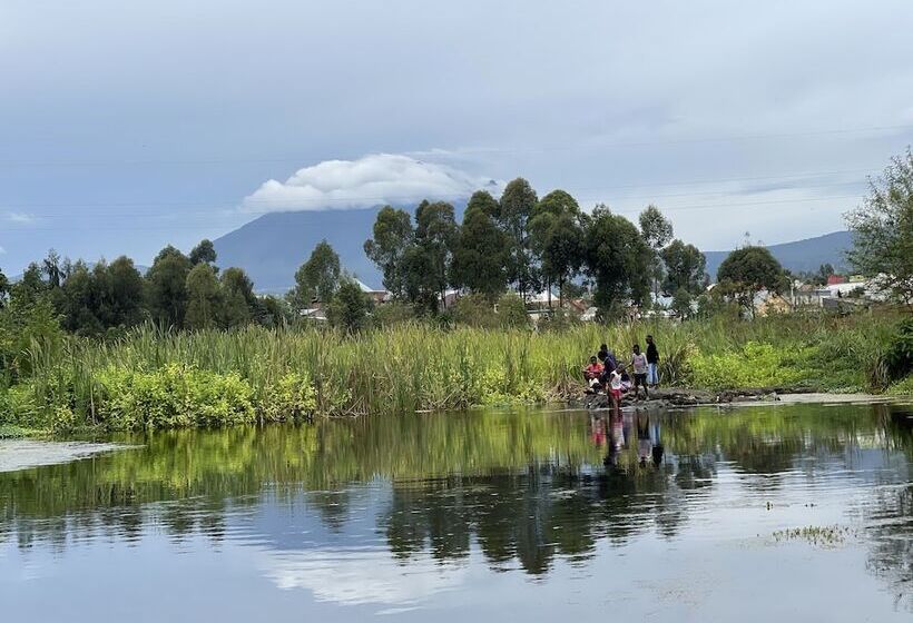 پانسیون Virunga Homestays