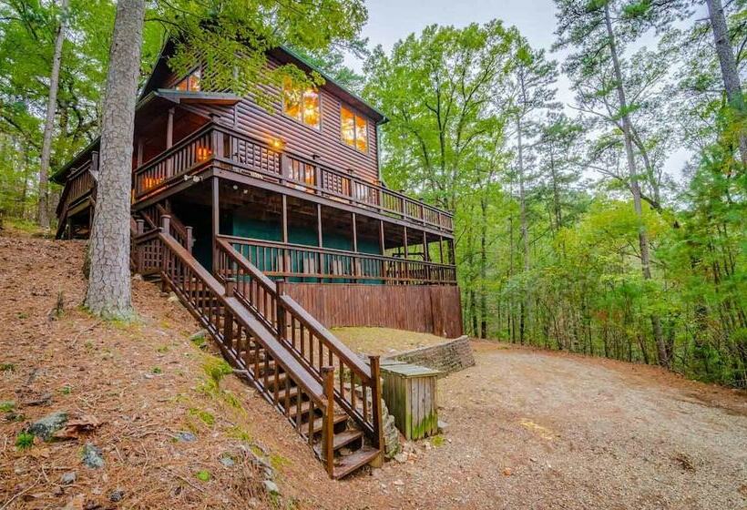 Ridgeview Retreat Seclude Cabin Includes Wifi, Cable, And Charcoal Grill By Redawning