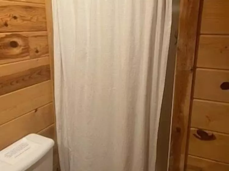 Ridgeview Retreat Seclude Cabin Includes Wifi, Cable, And Charcoal Grill By Redawning