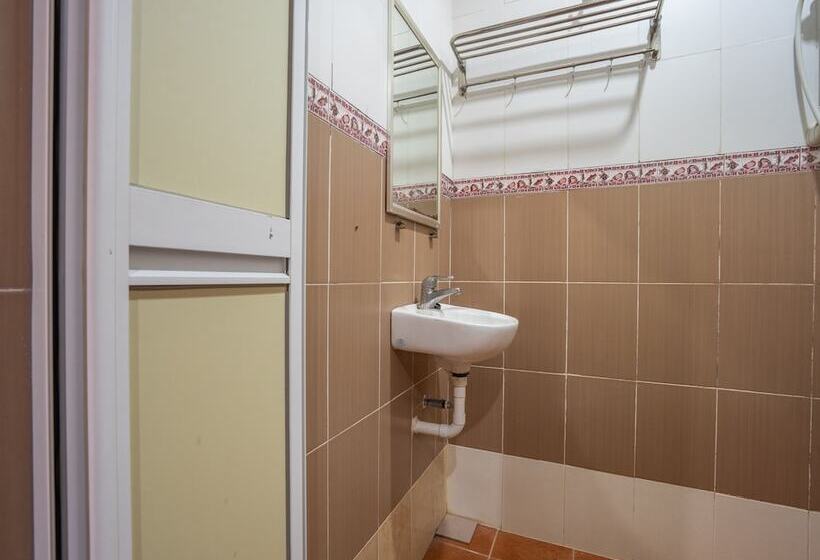 Spot On 89828 Hotel Seri Gemilang