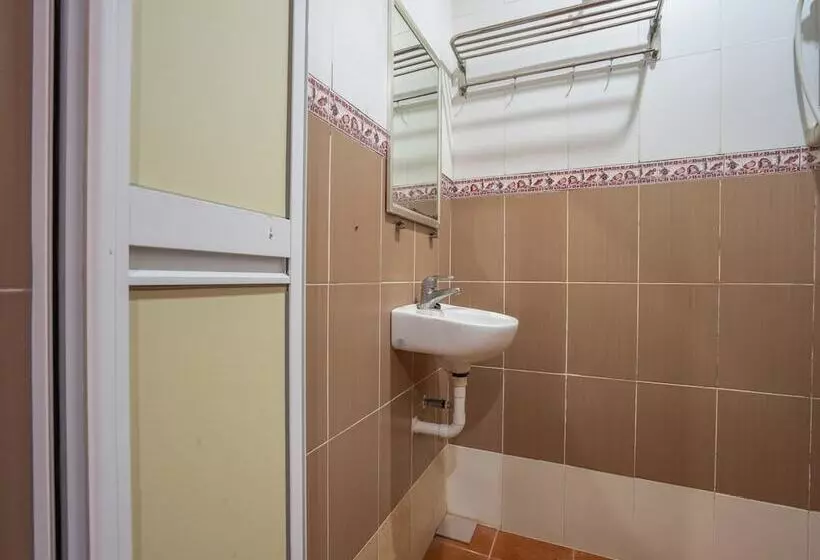 Spot On 89828 Hotel Seri Gemilang