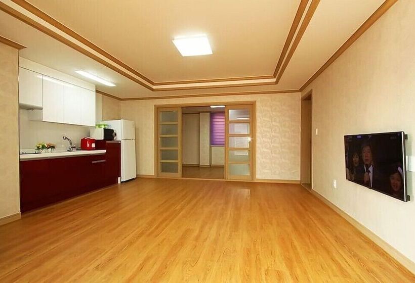 Wolpo Donghae Pension