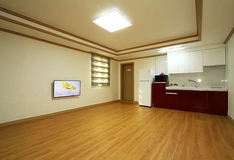 Wolpo Donghae Pension