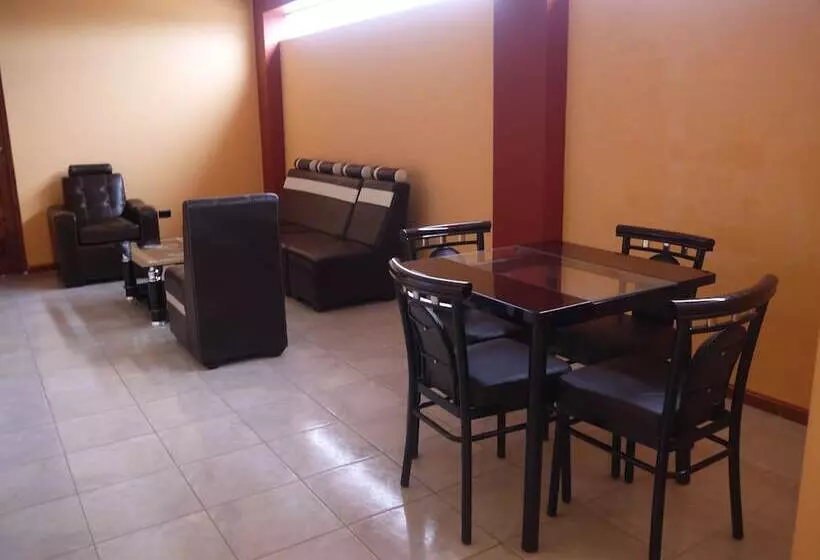 Retkeilymaja Suite Juliaca