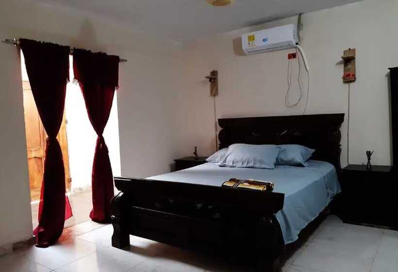 تختخواب و صبحانه El Rancho Finca