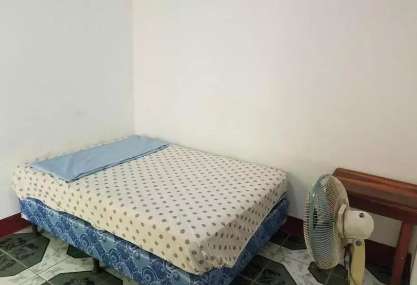 Hostal  Caballo Blanco