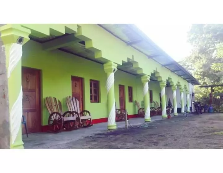 Hostal  Caballo Blanco