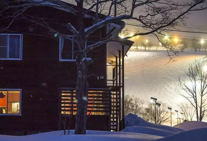 ホテル Annupuri Mountain View Lodge