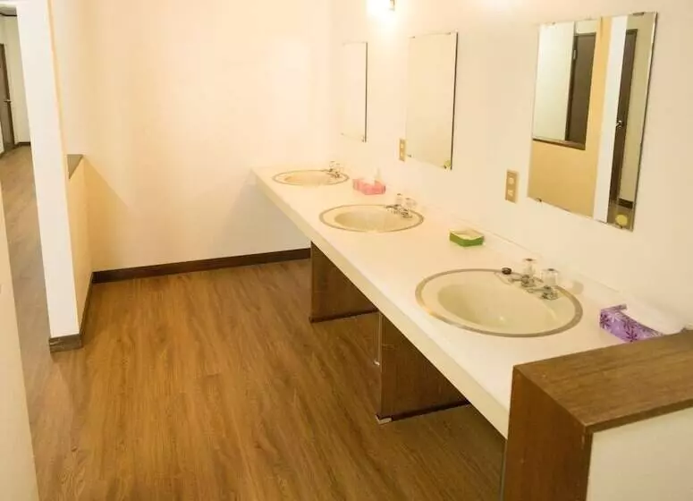 ホテル Annupuri Mountain View Lodge