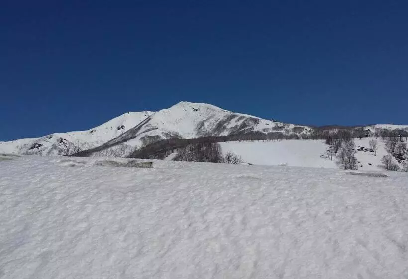 ホテル Annupuri Mountain View Lodge