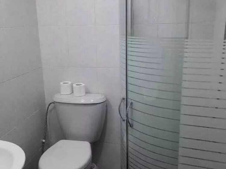 هتل Auberge Hadath