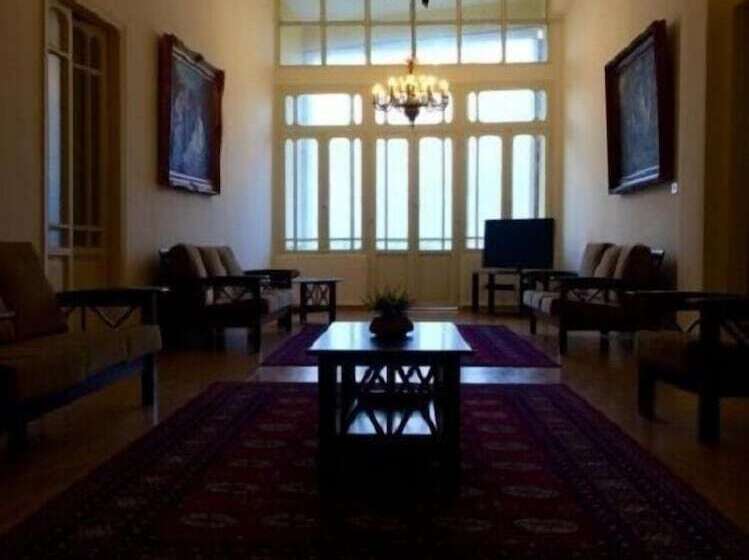 هتل Auberge Hadath