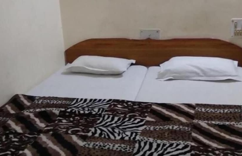 Hotel Spot On 44059  Chitrakoot Darshan