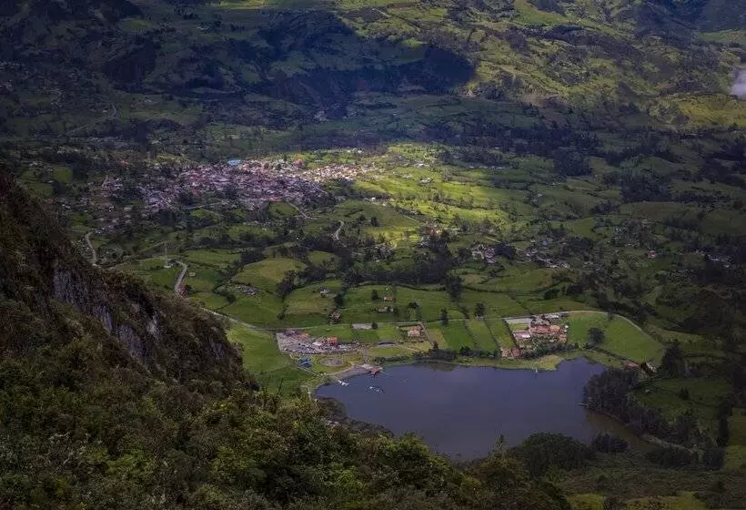 Hotelli Complejo Turístico Intihuatana