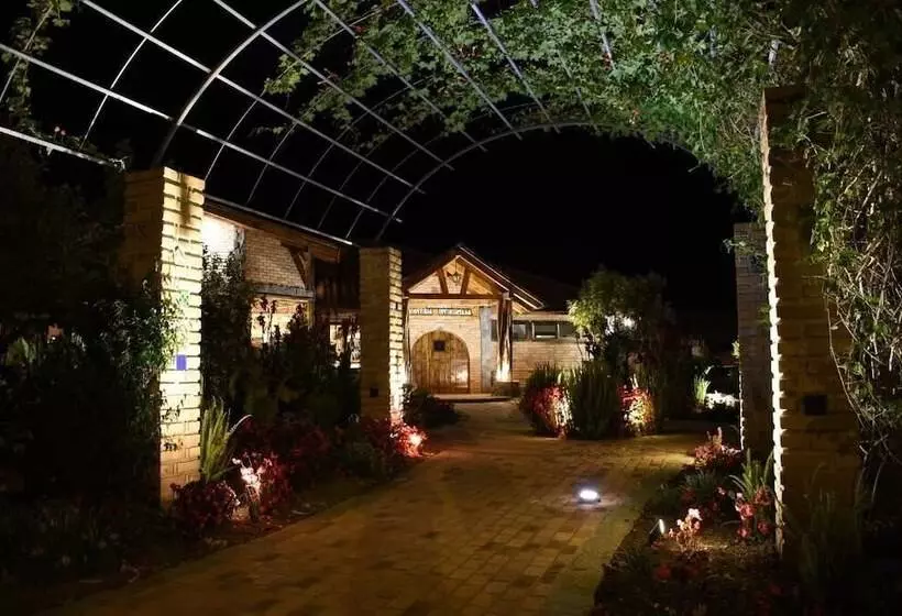 Hotelli Complejo Turístico Intihuatana