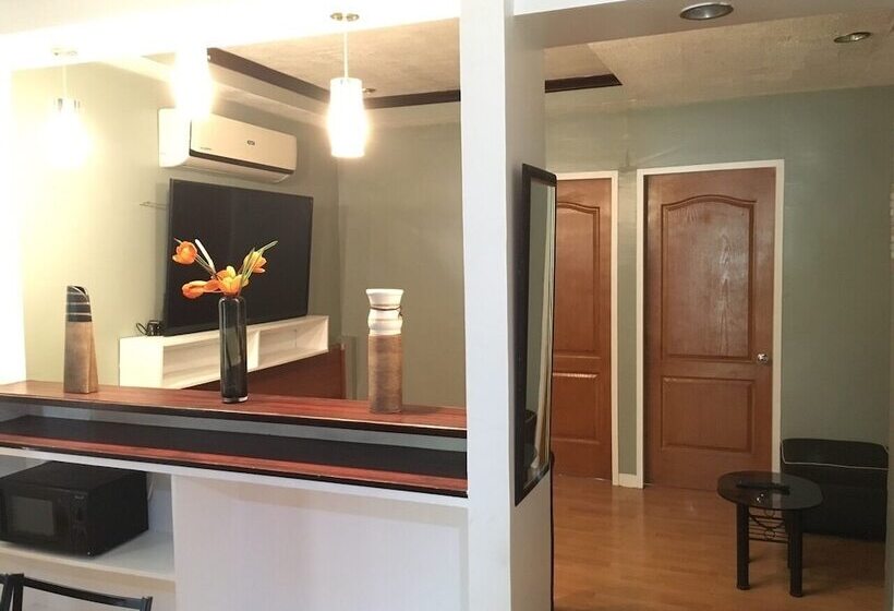 酒店 Mati Budget Inn