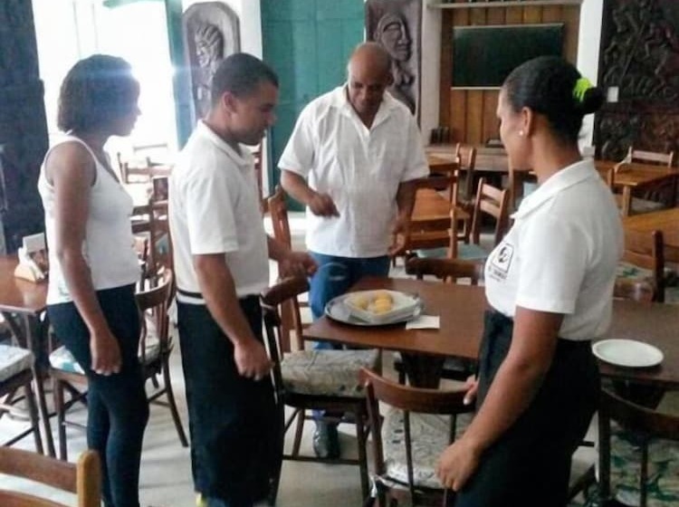 Hotel Pousada Pai Thomaz