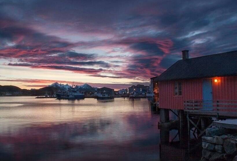 Lofoten Hostel