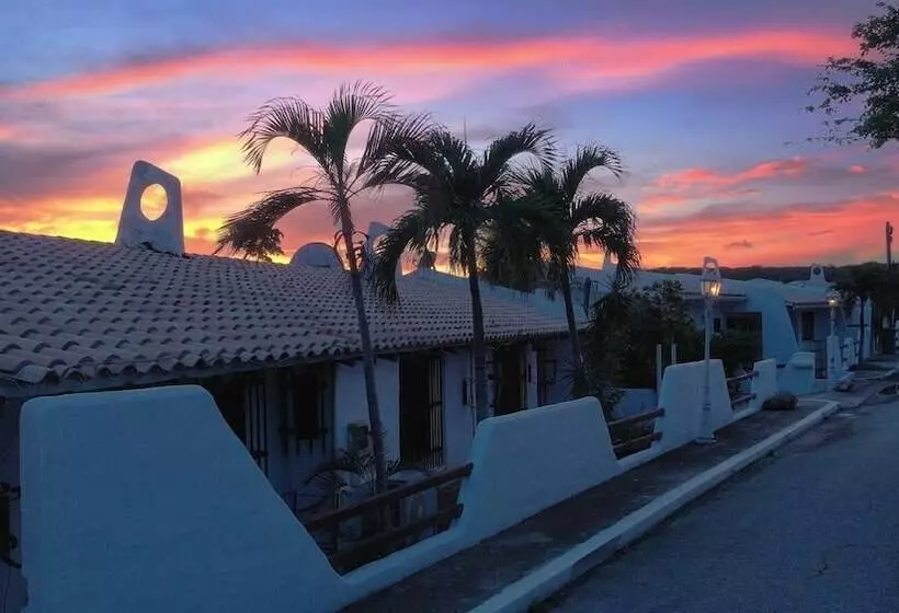 Oceanview B&b Curacao