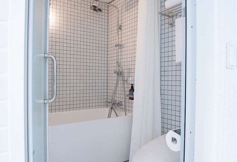 Ooe Valley Stay Hostel