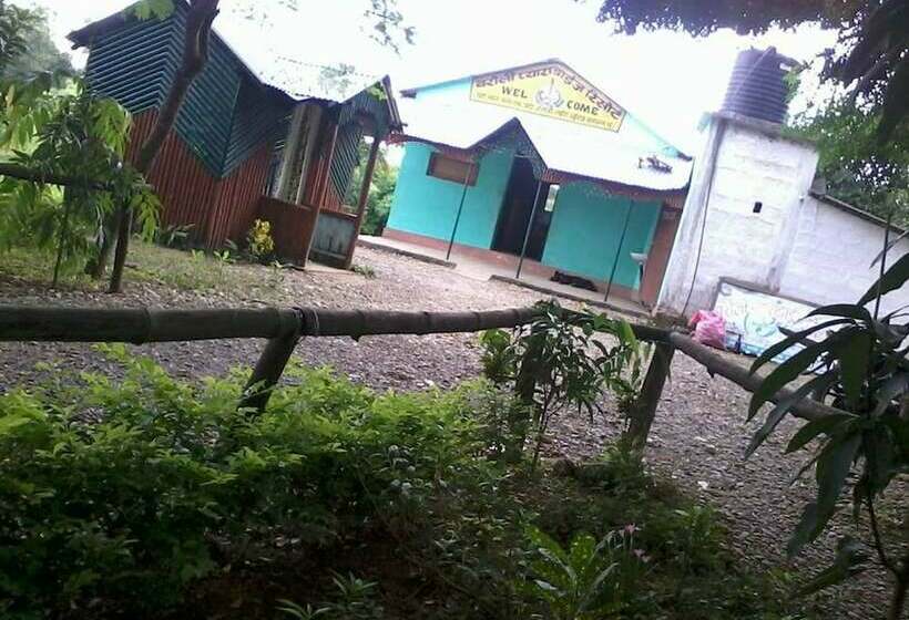 پانسیون Barauli Paradise Resort