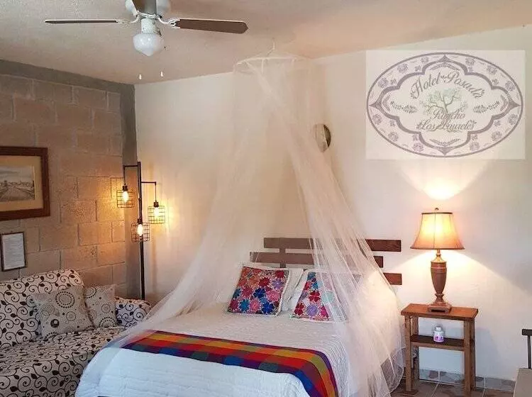 ペンション Posada Rancho Los Laureles