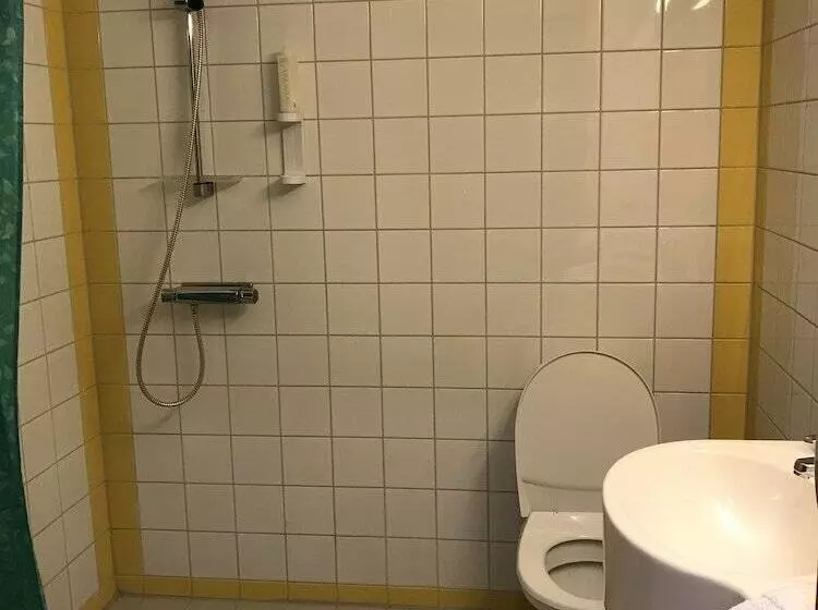 Vormsund Golf Hotell Bed & Breakfast