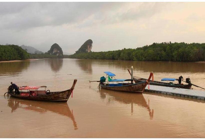 فندق صغير Hometel