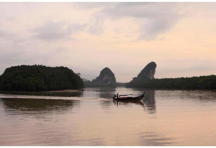 فندق صغير Hometel