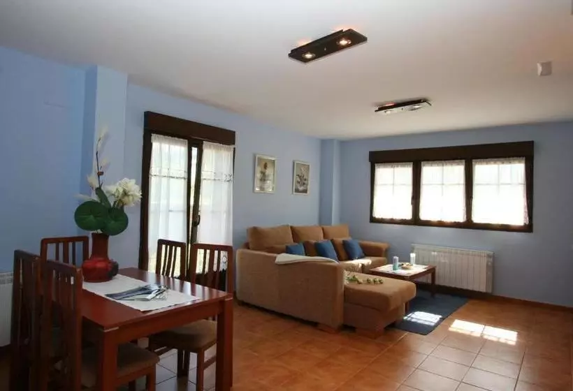 Apartamentos Toraya