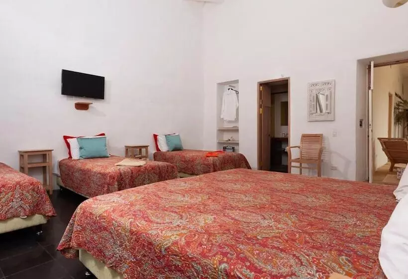 Casa Oniri Hotel Boutique