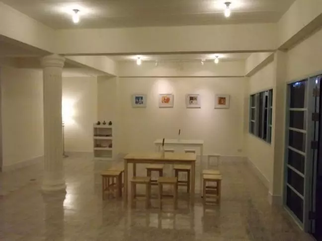 Hotelli Albatross Guesthouse @ Thungwualaen Beach