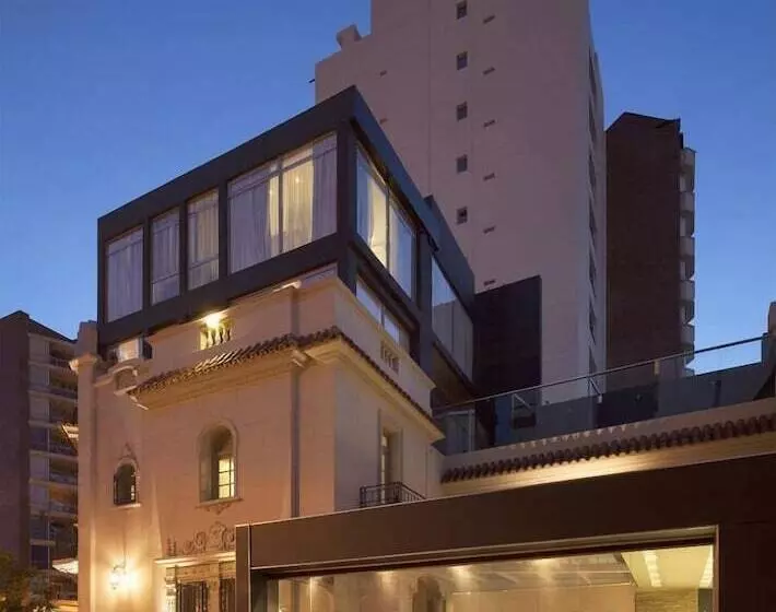 Ambit Boulevard Hotel Boutique