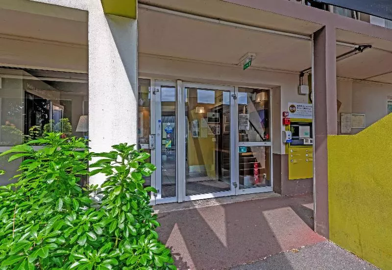 B&b Hotel Brest Kergaradec Aéroport