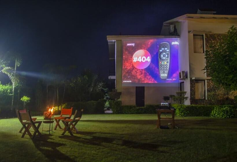 ホテル Corbett Solitaire