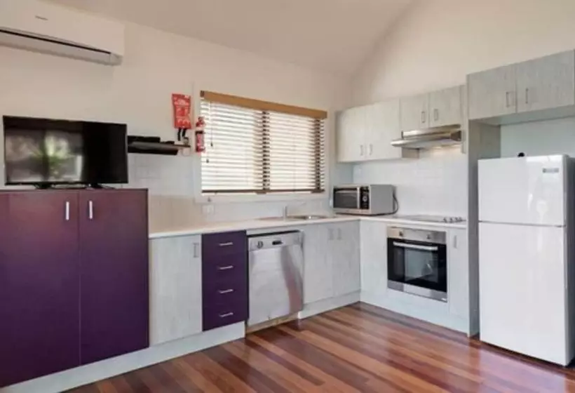 Отель Discovery Parks   Gerroa