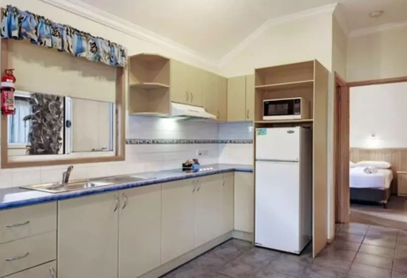 Отель Discovery Parks   Gerroa