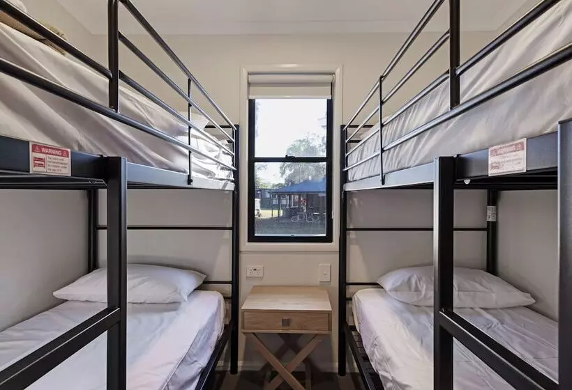 Отель Discovery Parks   Gerroa