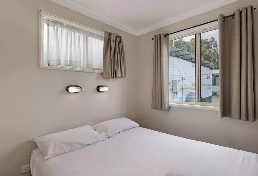 Отель Discovery Parks   Gerroa