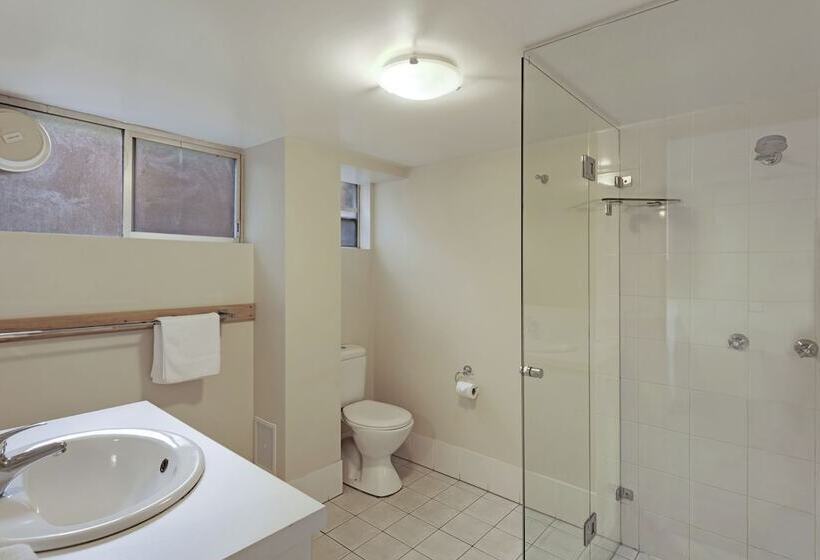 Отель Discovery Parks Gerroa