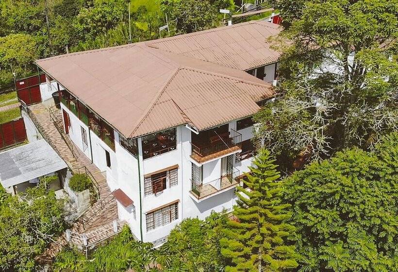 בית מלון כפרי Eco Lodge La Juanita