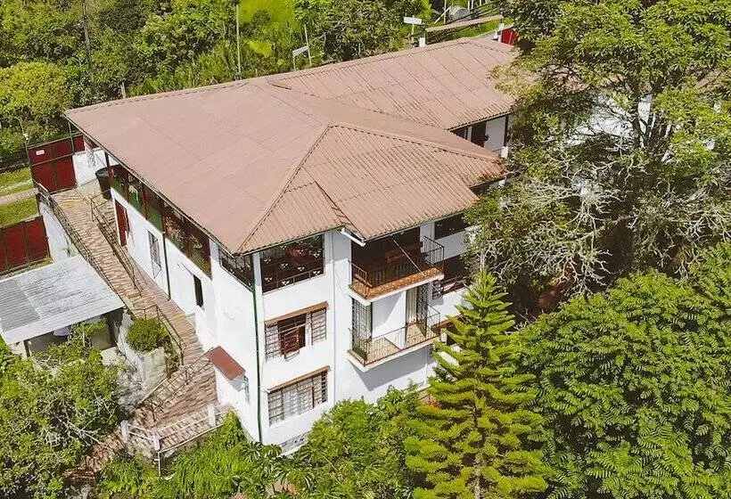 هتل Eco Lodge La Juanita