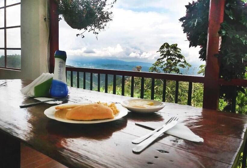 בית מלון כפרי Eco Lodge La Juanita