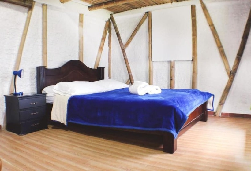 בית מלון כפרי Eco Lodge La Juanita