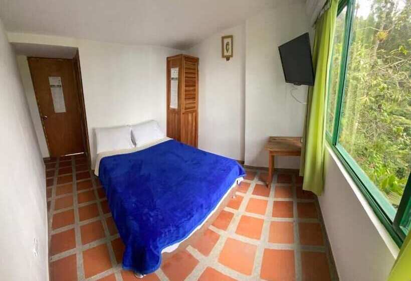 בית מלון כפרי Eco Lodge La Juanita