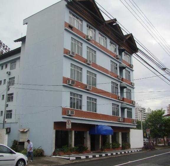 בית מלון כפרי Geranium