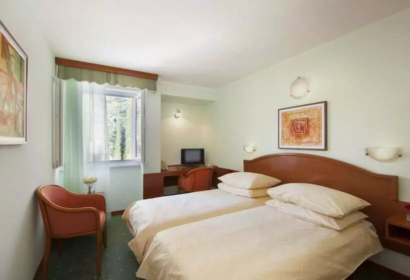 Отель Health Resort & Spa Istarske Toplice Mirna