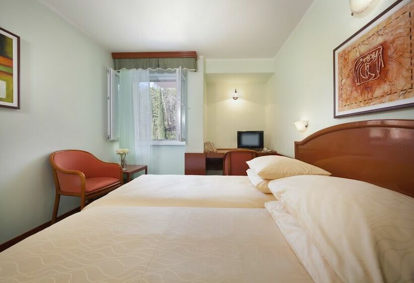 Отель Health Resort & Spa Istarske Toplice Mirna