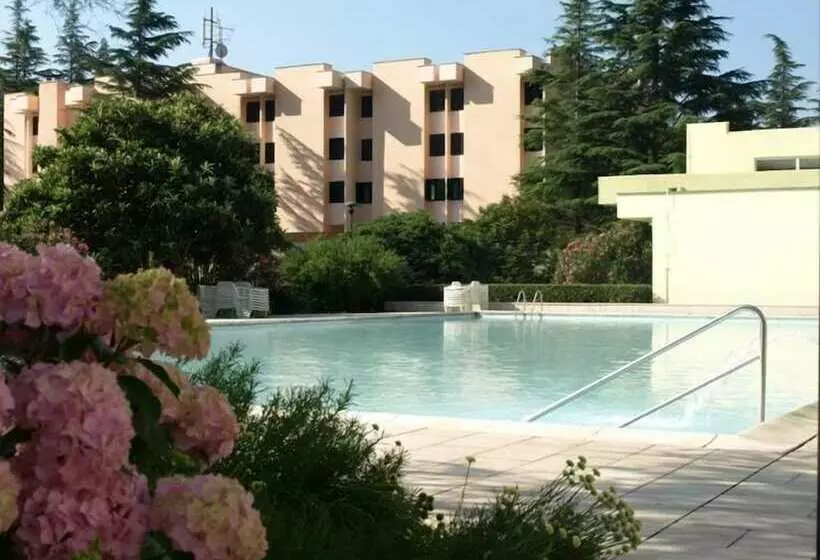 Отель Health Resort & Spa Istarske Toplice Mirna