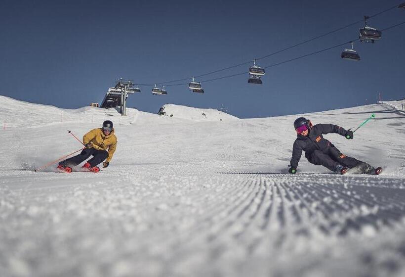 Joseph S House By Mountain Hotels